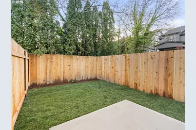 4526 SW Garden Home Rd, Portland, OR 97219 - Photo 10