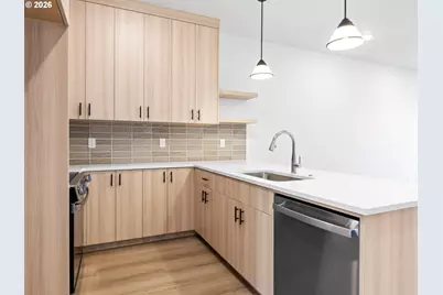 4526 SW Garden Home Rd, Portland, OR 97219 - Photo 4