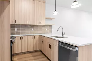 4526 SW Garden Home Rd, Portland, OR 97219 - Photo 4