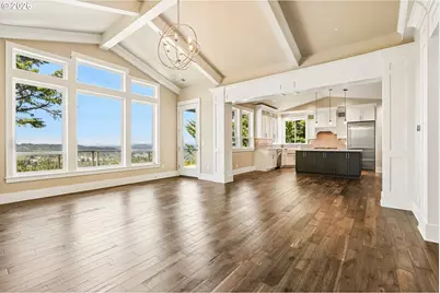 17547 Cherry Ct, Lake Oswego, OR 97034 - Photo 4