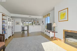 2221 SW 1st Ave, Portland, OR 97201 - Photo 4