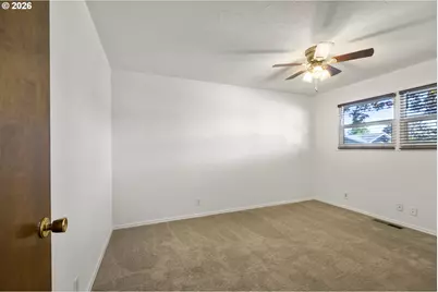 427 Wilshire Dr, Keizer, OR 97303 - Photo 22
