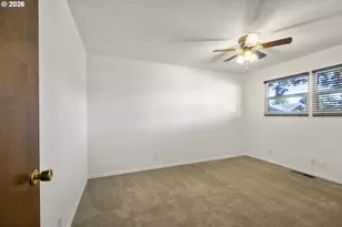 427 Wilshire Dr, Keizer, OR 97303 - Photo 22