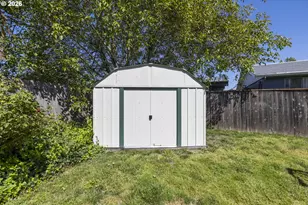 427 Wilshire Dr, Keizer, OR 97303 - Photo 32