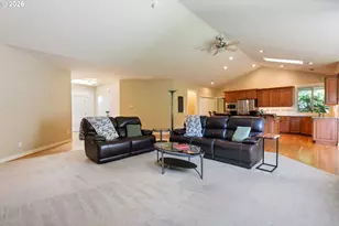 15670 SE Wills Way, Milwaukie, OR 97267 - Photo 10