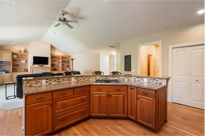 15670 SE Wills Way, Milwaukie, OR 97267 - Photo 16