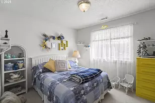 889 H Ave, Powers, OR 97466 - Photo 14