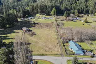 889 H Ave, Powers, OR 97466 - Photo 34