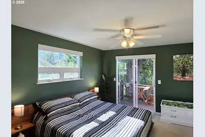 417 SE Roberts Ave, Gresham, OR 97080 - Photo 14