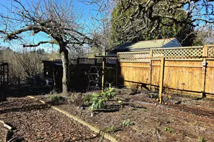 417 SE Roberts Ave, Gresham, OR 97080 - Photo 38