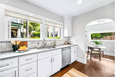 1536 SE 21st Ave, Portland, OR 97214 - Photo 18