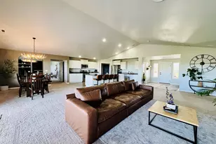 74969 Washington Ln, Irrigon, OR 97844 - Photo 12