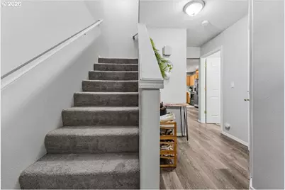 2239 Hawthorne St #7, Forest Grove, OR 97116 - Photo 4
