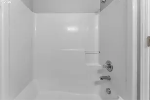 2239 Hawthorne St, Forest Grove, OR 97116 - Photo 6