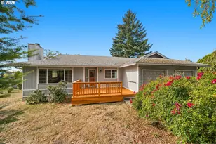 9070 SE Lynn Ln, Happy Valley, OR 97086 - Photo 2