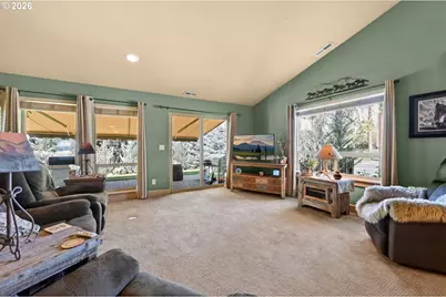 1141 S Creekside Dr NE, Sisters, OR 97759 - Photo 18