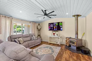 1385 River Bend Rd, Salem, OR 97304 - Photo 34