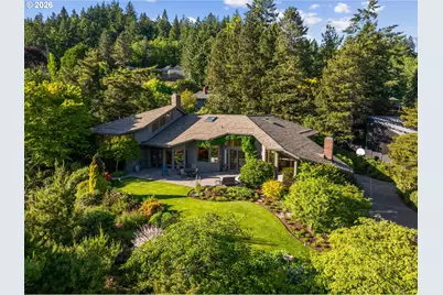 4035 SW Westdale Dr, Portland, OR 97221 - Photo 2