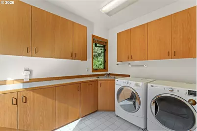 4035 SW Westdale Dr, Portland, OR 97221 - Photo 32