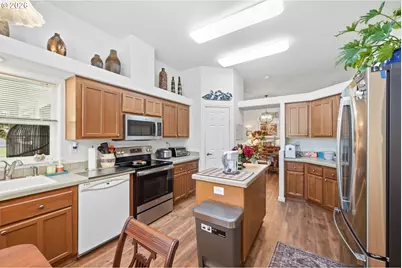3220 Crescent Ave #53, Eugene, OR 97408 - Photo 16