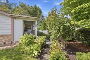 3220 Crescent Ave, Eugene, OR 97408 - Photo 32