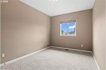 6068 NE Tuscan Loop, Albany, OR 97321 - Photo 36