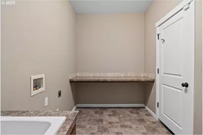 6068 NE Tuscan Loop, Albany, OR 97321 - Photo 38
