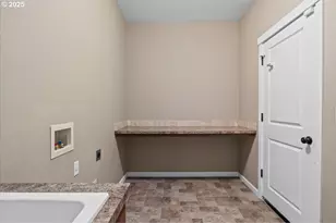 6068 NE Tuscan Loop, Albany, OR 97321 - Photo 38