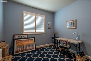 1930 Roosevelt St, North Bend, OR 97459 - Photo 28
