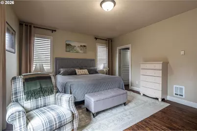1930 Roosevelt St, North Bend, OR 97459 - Photo 38