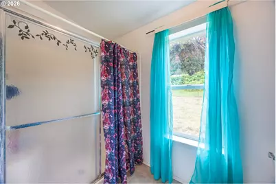 12080 N Umpqua Hwy, Roseburg, OR 97470 - Photo 24