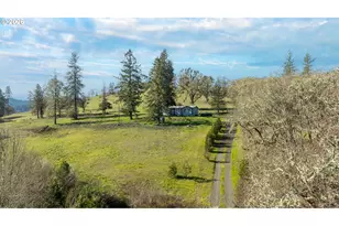 12080 N Umpqua Hwy, Roseburg, OR 97470 - Photo 32