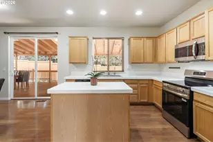 12596 SE Maplewood Ct, Milwaukie, OR 97222 - Photo 8
