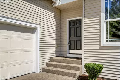 12596 SE Maplewood Ct, Milwaukie, OR 97222 - Photo 2