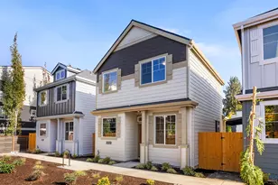 7466 N Polk Ave, Portland, OR 97203 - Photo 14