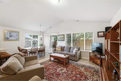 1824 SE 26th Pl, Albany, OR 97322 - Photo 2