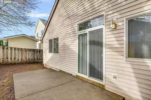 39302 Stratford Pl, Sandy, OR 97055 - Photo 22