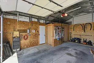2990 Knott Terrace, Coos Bay, OR 97420 - Photo 28