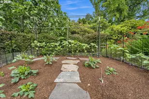 2524 SW 17th Ave, Portland, OR 97201 - Photo 44