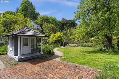 2524 SW 17th Ave, Portland, OR 97201 - Photo 46