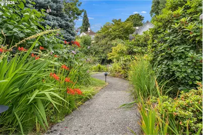 2524 SW 17th Ave, Portland, OR 97201 - Photo 42