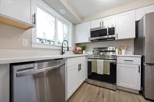 4921 SW 59th Ave, Portland, OR 97221 - Photo 8