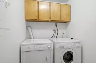 2114 SE 148th Pl, Portland, OR 97233 - Photo 12