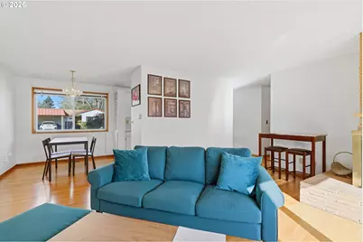 2114 SE 148th Pl, Portland, OR 97233 - Photo 4