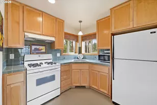 46151 Goodpasture Rd, Vida, OR 97488 - Photo 36