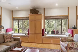 46151 Goodpasture Rd, Vida, OR 97488 - Photo 12