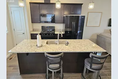 1620 SE Barberry Ave, Dallas, OR 97338 - Photo 6