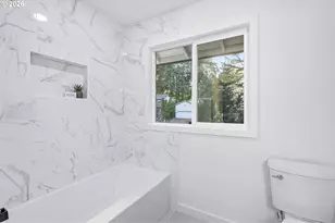 21104 SW Jameco Ct, Tualatin, OR 97062 - Photo 20