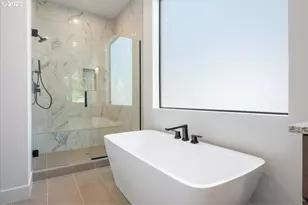 10710 SE 13th Cir, Vancouver, WA 98664 - Photo 24