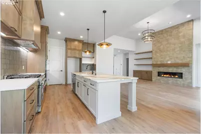 10710 SE 13th Cir, Vancouver, WA 98664 - Photo 18